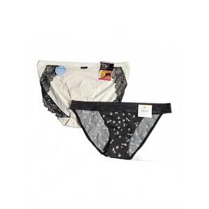 Bali Lace Desire Hipster Panties & DkNY 2 Pack - M/6